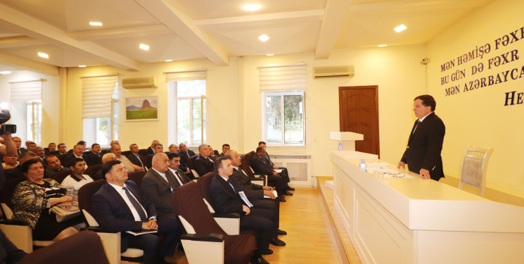 Qazaxda kənd təsərrüfatı məhsullarının istehsalı ilə bağlı müşavirə keçirilib
