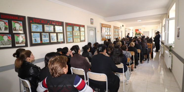 Qazaxda icra başçısının oktyabr ayında vətəndaşlarla keçirilən növbəti səyyar görüşü rayonun Qarapapaq kəndində olub