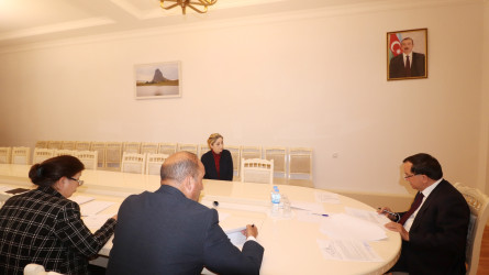 İcra başçısı vətəndaşları fərdi qəbul edərək müraciətlərini dinləyib 10.04.2026