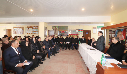 Qazaxda icra başçısının yanvar ayı üzrə vətəndaşlarla keçirilən növbəti səyyar görüşü rayonun Hüseynbəyli kəndində olub 22.01.2026