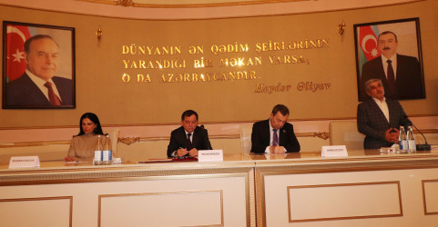 Qazaxda Xalq yazıçısı Yusif Səmədoğlunun 90 illiyi münasibətilə ədəbi-bədii gecə keçirilib-25.12.2025