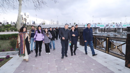 İcra başçısı “Qazax İdman paytaxtı 2026"nın açılış mərasimi ilə əlaqədar Qazaxda səfərdə olan media nümayəndələri və qonaqlarla görüşüb 04.03.2026