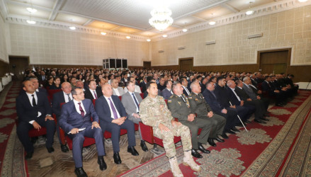 Qazaxda ölkə Prezidenti İlham Əliyevin Yeni Azərbaycan Partiyasının VIII Qurultayındakı çıxışından irəli gələn tapşırıq və tövsiyələrə, qarşıda duran vəzifələrə həsr olunmuş konfrans keçirilib 16.10.2026