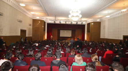 Qazaxda Xalq şairi Səməd Vurğunun 120 illik yubileyinə həsr olunmuş “Şeir kimi ömür” başlıqlı ədəbi-bədii gecə keçirilib 13.04.2026