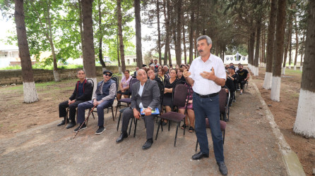 Qazaxda icra başçısının iyun ayı üzrə vətəndaşlarla keçirilən ilk səyyar görüşü rayonun Orta Salahlı kəndində olub-04.06.2026