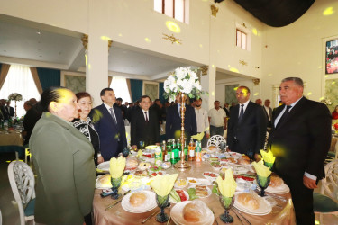 Qazaxda icra başçısı şəhid qardaşını ailə həyatı qurması münasibətilə təbrik edib 10.05.2026
