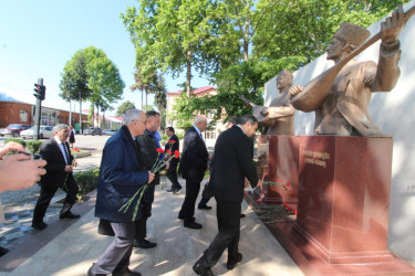 “Aşıq sənəti və yazılı ədəbiyyat” mövzusunda Beynəlxaq Elmi Konfrans