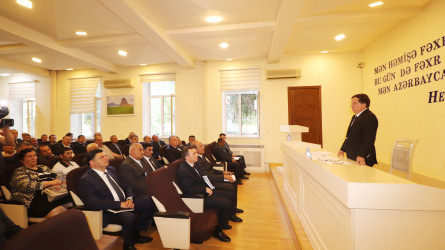 Qazaxda kənd təsərrüfatı məhsullarının istehsalı ilə bağlı müşavirə keçirilib 05.06.2026