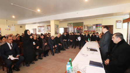 Qazaxda icra başçısının yanvar ayı üzrə vətəndaşlarla keçirilən növbəti səyyar görüşü rayonun Hüseynbəyli kəndində olub 22.01.2026