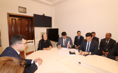 Qazax RİH-də keçirilən bugünkü ümumi qəbulda icra başçısı vətəndaşların müraciətini dinləyib 05.06.2026