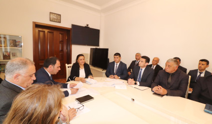 Qazax RİH-də keçirilən bugünkü ümumi qəbulda icra başçısı vətəndaşların müraciətini dinləyib-22.05.2026