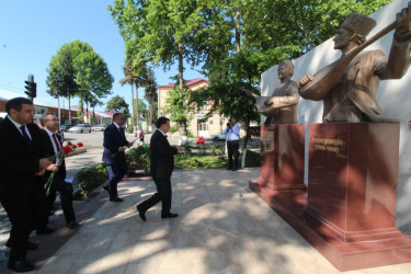 “Aşıq sənəti və yazılı ədəbiyyat” mövzusunda Beynəlxaq Elmi Konfrans