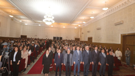 Qazaxda Xalq şairi Səməd Vurğunun 120 illik yubileyinə həsr olunmuş “Şeir kimi ömür” başlıqlı ədəbi-bədii gecə keçirilib 13.04.2026