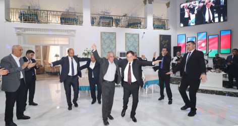 Qazaxda icra başçısı şəhid qardaşını ailə həyatı qurması münasibətilə təbrik edib 10.05.2026